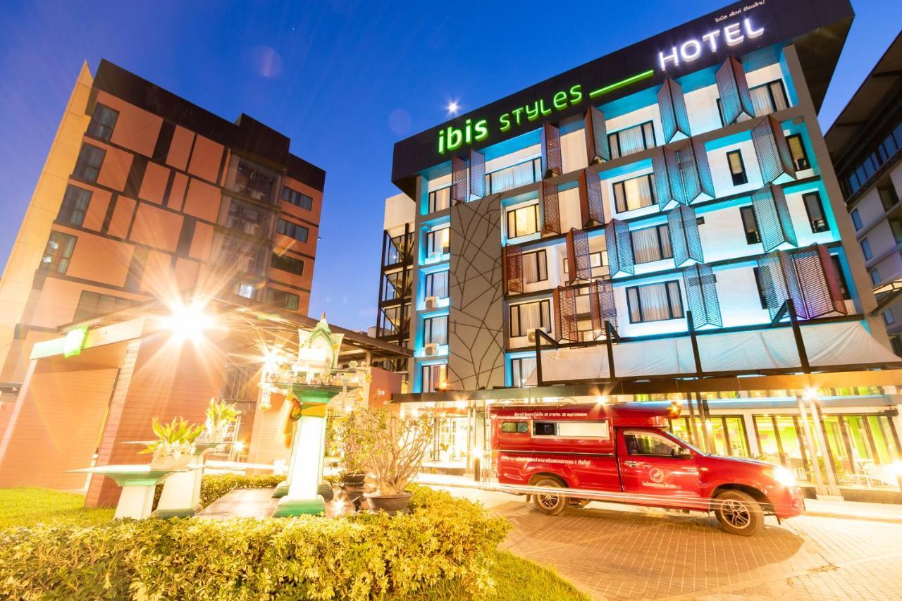 Ibis Styles Chiang Mai Hotel Exterior photo